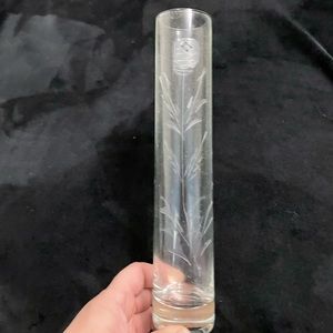 Stylesetter 10” Rosecut Bud Vase